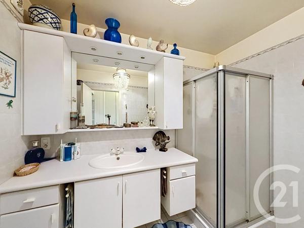 Appartement F3 à vendre  3 pièces - 79,80 m 2   AJACCIO  - 201
