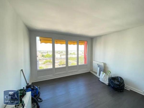 Appartement à louer 3 pièces 57.74m² Orléans (45000)