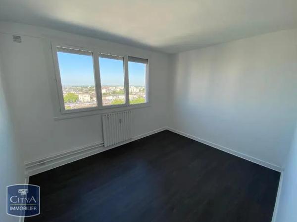 Appartement à louer 3 pièces 57.74m² Orléans (45000)