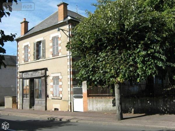 Maison individuelle à vendre à Bourbon-Lancy en Saône-et-Loire (71140), ref : 6