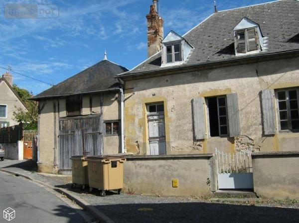 Maison individuelle à vendre à Bourbon-Lancy en Saône-et-Loire (71140), ref : 6
