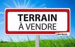 TERRAIN A BATIR - 886 m²