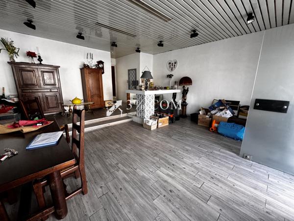 Maison 7 pièce(s) 3 chambre(s) 135 m²