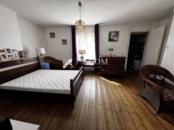 Maison 7 pièce(s) 3 chambre(s) 135 m²