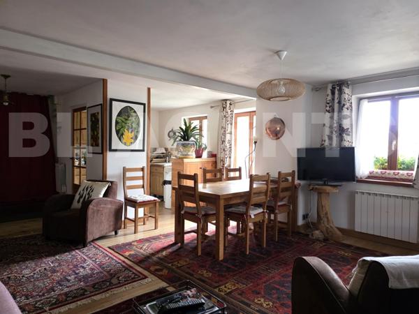 Appartement T2/T3 d'environ 55m2 à St Chaffrey.