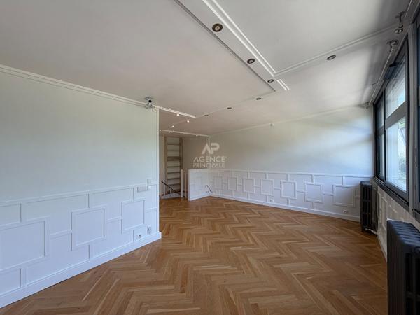 "Versailles Clagny-Glatigny" ? Élégante maison de caractère de 105 m² avec jardin, dans un environnement privilégié ! Loyer 2 250 €/mois charges comprises **  - Référence  28451