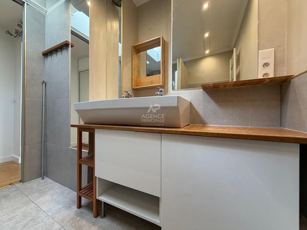 "Versailles Clagny-Glatigny" ? Élégante maison de caractère de 105 m² avec jardin, dans un environnement privilégié ! Loyer 2 250 €/mois charges comprises **  - Référence  28451