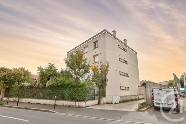 Appartement F2 à vendre  2 pièces - 57 m2 AUBERVILLIERS - 93