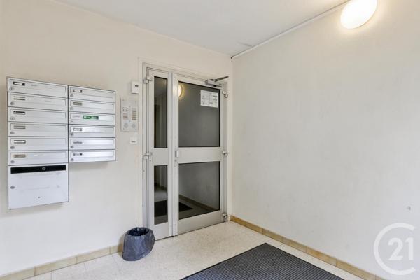 Appartement F2 à vendre  2 pièces - 57 m2 AUBERVILLIERS - 93