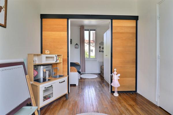 Maison Colombes 3 pièce(s) 90 m2 COLOMBES SECTEUR MARCHÉ MARCEAU