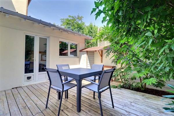 Maison Colombes 3 pièce(s) 90 m2 COLOMBES SECTEUR MARCHÉ MARCEAU