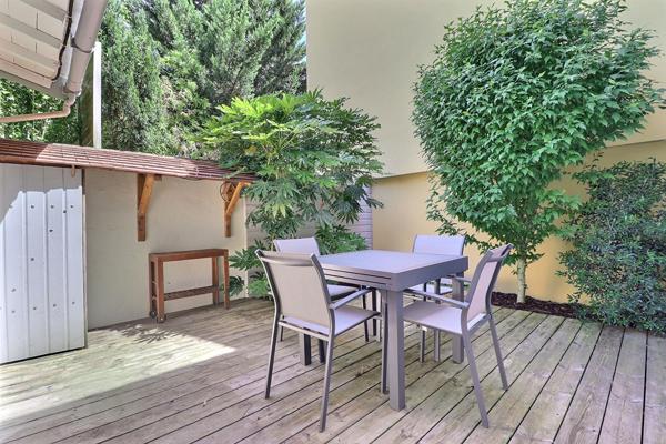 Maison Colombes 3 pièce(s) 90 m2 COLOMBES SECTEUR MARCHÉ MARCEAU