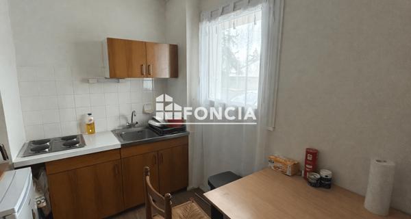 À vendre Studio 31.86 m² - Poitiers 86280
