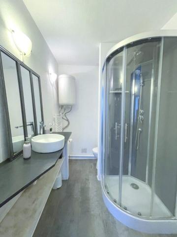 Appartement T2 bord de mer à 50m à pieds  29680 Roscoff