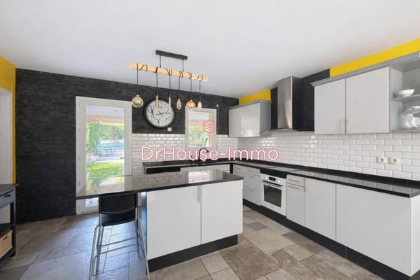 Maison à vendre 6 pièces de 142 m²