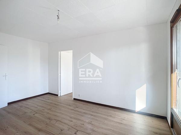 A VENDRE MARSEILLE 13014 LE CANET APPARTEMENT TYPE 2 AVEC BALCON ET CAVE