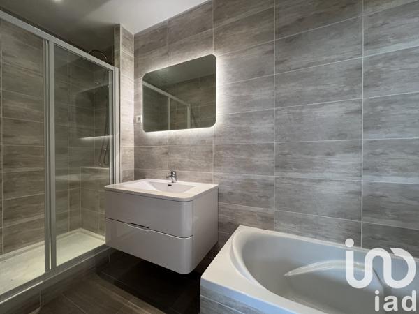 Maison 7 pièces de 230 m² à Valenton (94460)