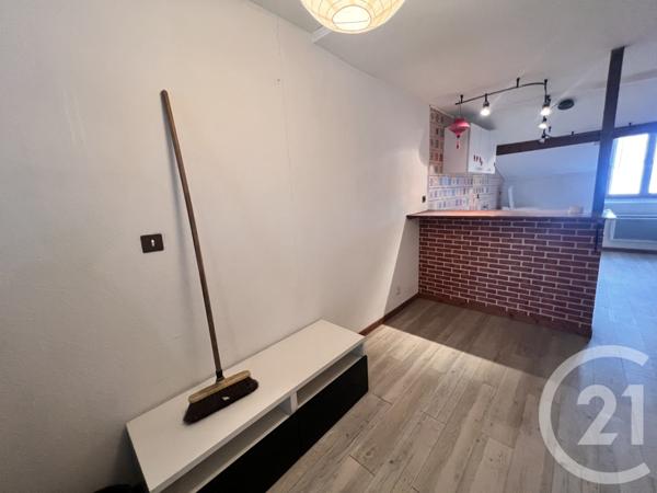 Appartement F2 à vendre  2 pièces - 62 m2 VOIRON - 38