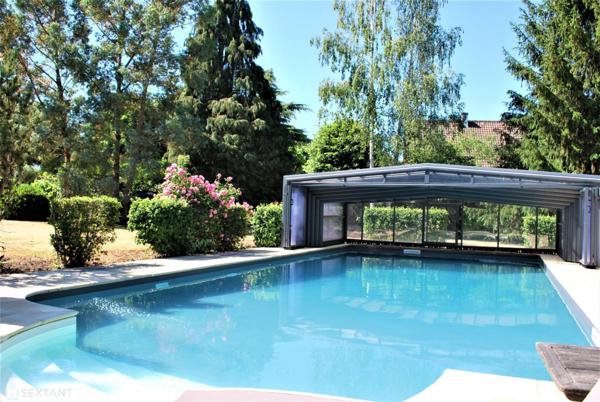 ILE ROYALE 55 mn Paris saint Lazare VASTE MAISON AVEC PISCINE
