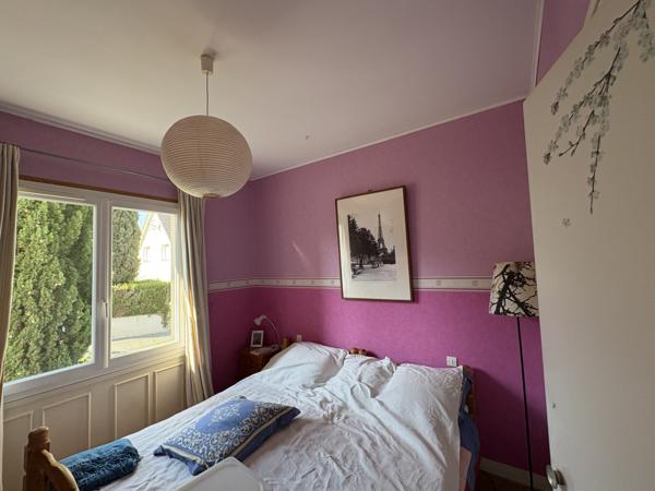 PRIX ATTRACTIF : SUR LES HAUTEURS CHÂTELLERAULT NORD TRÈS BELLE MAISON DE 272 M² 6 CHAMBRES Réf 2663