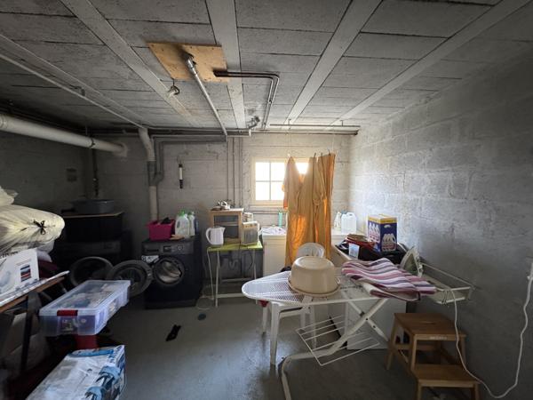 PRIX ATTRACTIF : SUR LES HAUTEURS CHÂTELLERAULT NORD TRÈS BELLE MAISON DE 272 M² 6 CHAMBRES Réf 2663