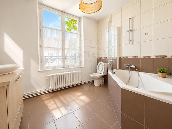 Maison 5 chambre(s) à vendre - Crépy-en-Valois, Oise - 60