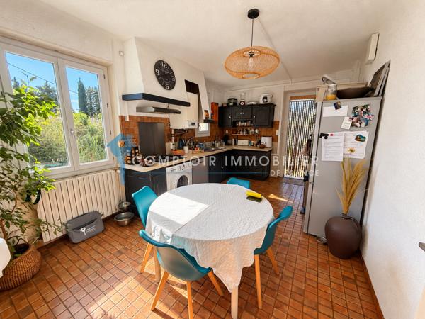 Maison 5 pièce(s) 4 chambre(s) 99 m²