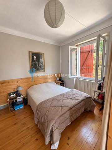 Maison 5 pièce(s) 4 chambre(s) 99 m²