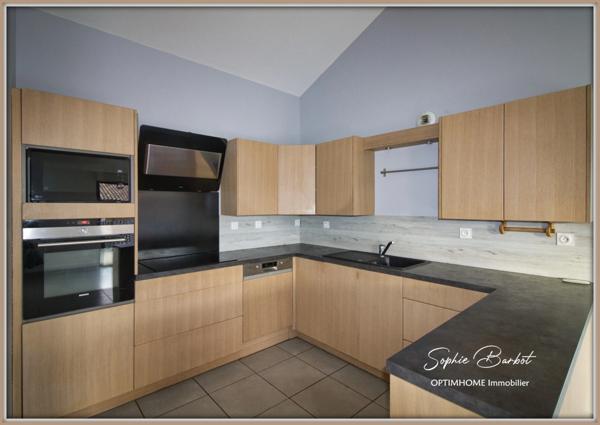 LA TESTE DE BUCH Cœur de ville, très bel appartement T4 spacieux et confortable + box et parkings