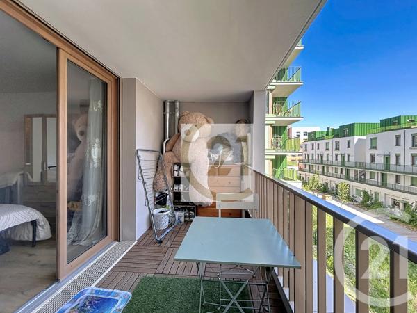 Appartement F2 à vendre  2 pièces - 47 m 2   VITRY SUR SEINE  - 94