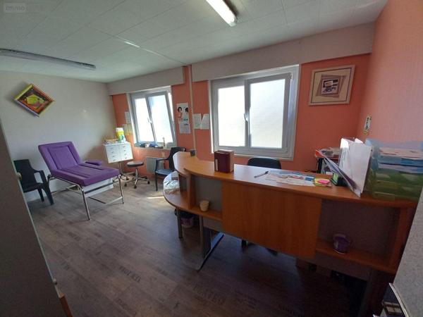 Bureaux à vendre à Arnage dans la Sarthe (72230), ref : 72122-1228