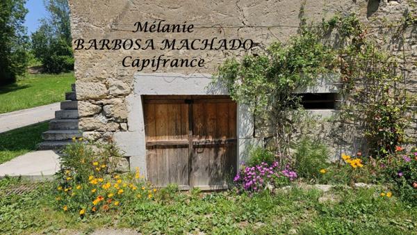 A Desingy maison individuelle en pierre rénovée avec potentiel et charme de l’ancien + dépendance en pierre – Calme absolu à environ 10 mns de Frangy et de Seyssel