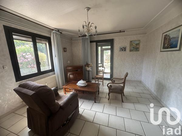 Maison à vendre 7 pièces 213 m² Gignac-la-Nerthe