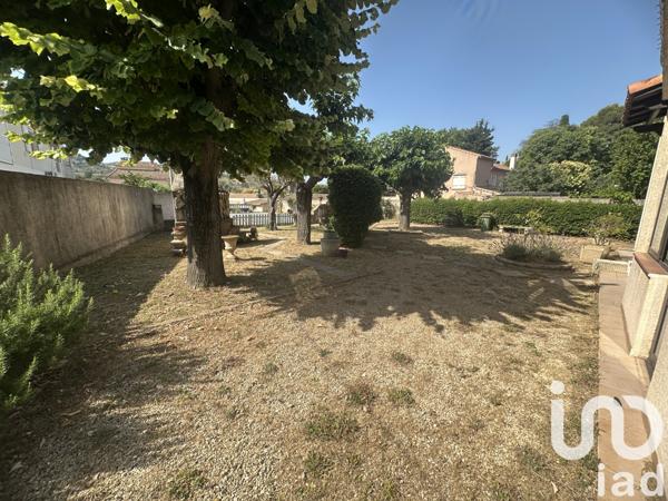 Maison à vendre 7 pièces 213 m² Gignac-la-Nerthe