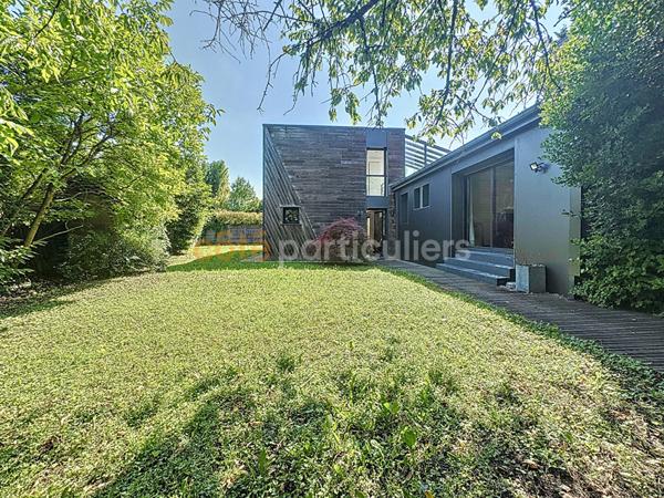 Vente Maison219 m² - 7 Pièces - LONGVIC (21600)