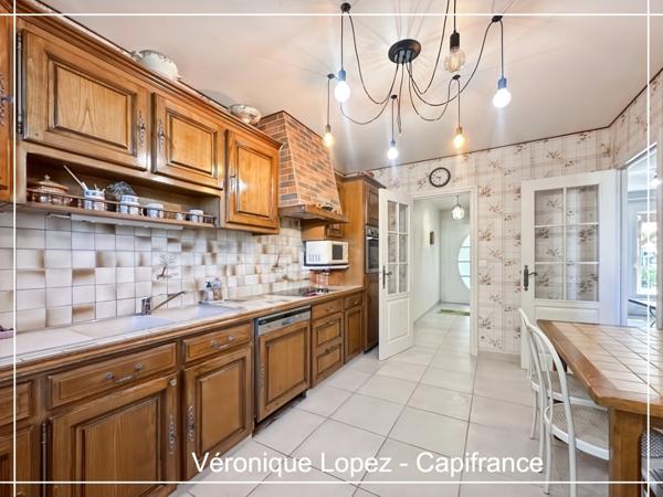 ENSEMBLE IMMOBILIER DE 1326 M2 AU COEUR DE MARMANDE (47)