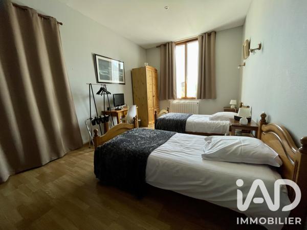Maison à vendre 15 pièces 500 m² Pacy-sur-Armançon