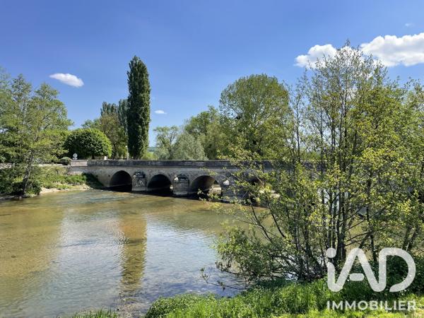 Maison à vendre 15 pièces 500 m² Pacy-sur-Armançon