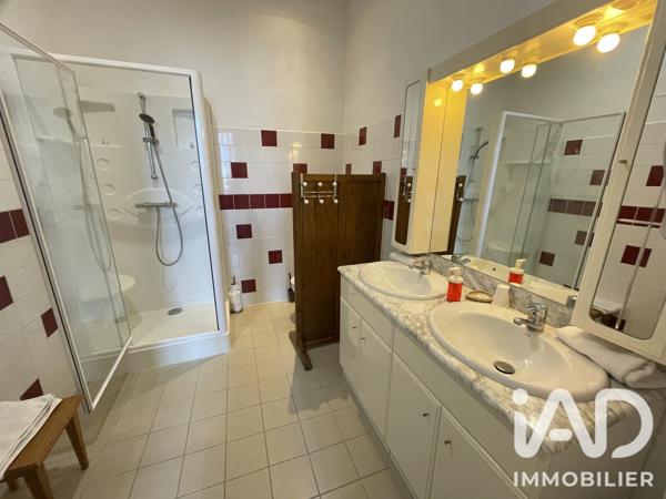 Maison à vendre 15 pièces 500 m² Pacy-sur-Armançon