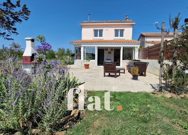 Maison | Vue campagne | 87 m² | 2 chambres | Jardin 1 000 m² | Vue dégagée | Possibilités d’agrandissement