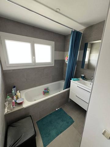 Maison Pontault Combault 7 pièce(s) 131 m2