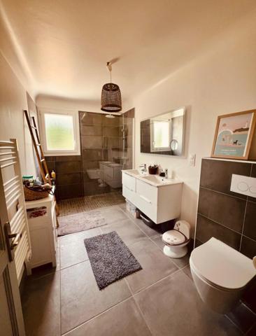 À vendre : Maison individuelle de 180 m² à Mouguerre, à proximité de Bayonne