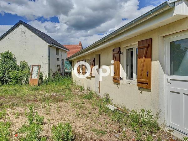 Maison à vendre    5 pièces •  Commentry