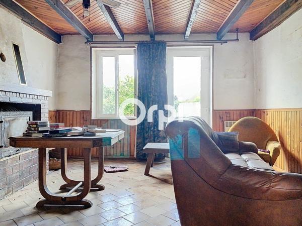 Maison à vendre    5 pièces •  Commentry