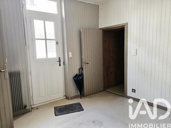 Immeuble à vendre 138 m² Montholon