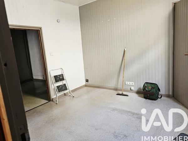 Immeuble à vendre 138 m² Montholon