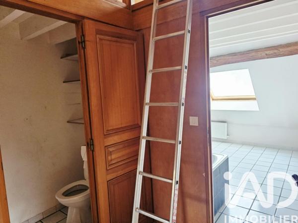 Immeuble à vendre 138 m² Montholon