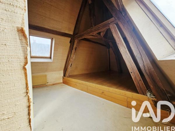 Immeuble à vendre 138 m² Montholon