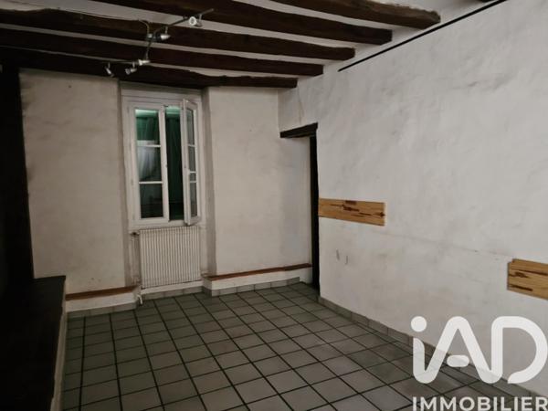 Immeuble à vendre 138 m² Montholon