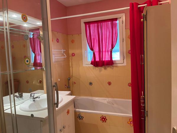 Maison 92 m² de plain pied avec jardin LIBOURNE